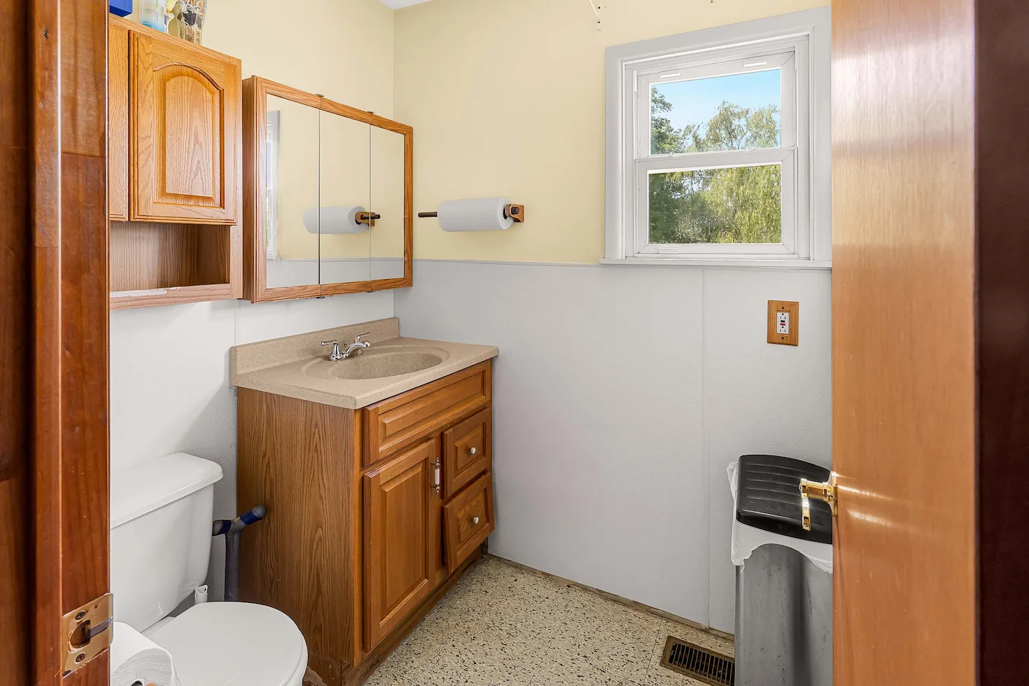 Wellsville Veterinary Hospital Interior Image