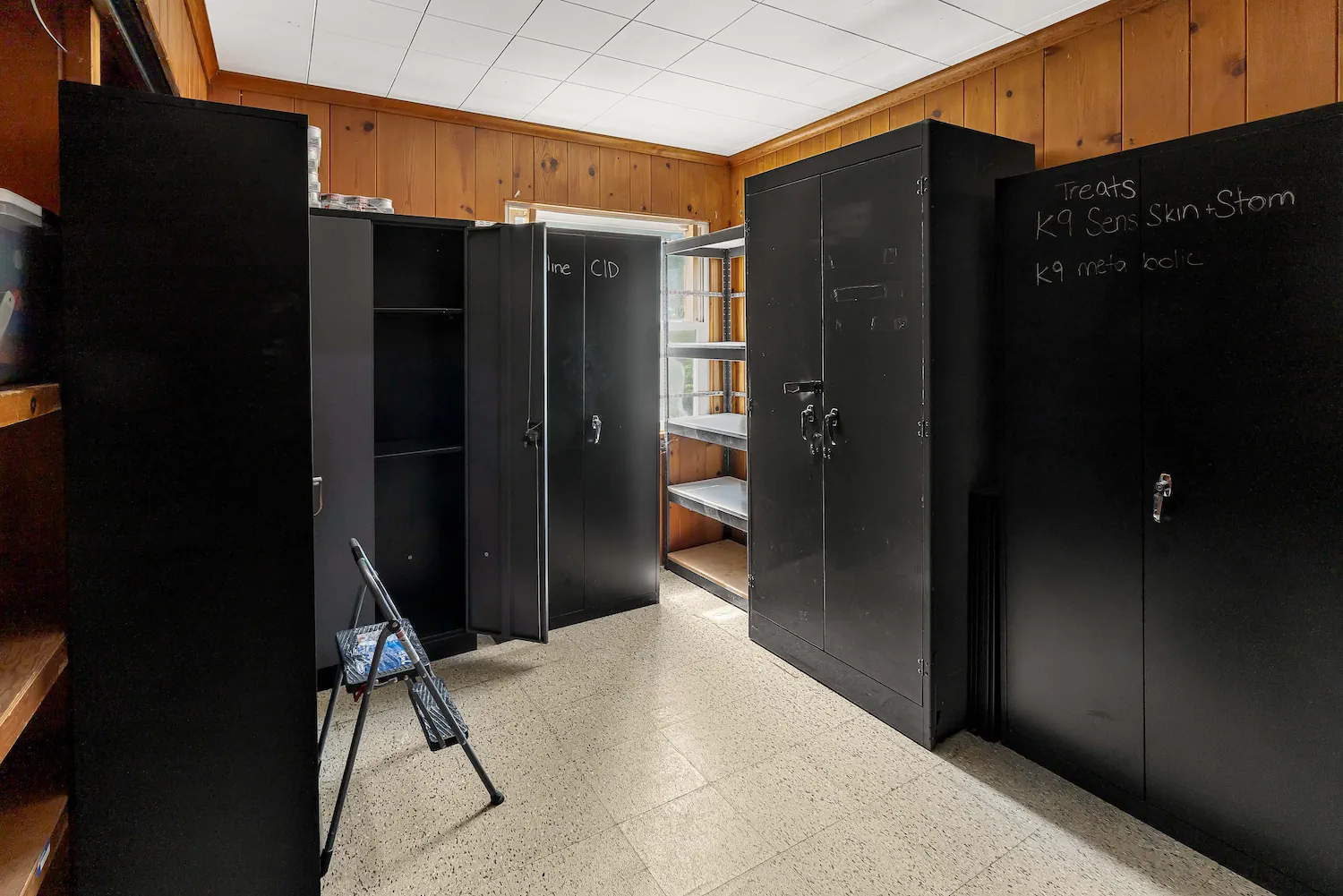 Wellsville Veterinary Hospital Interior Image